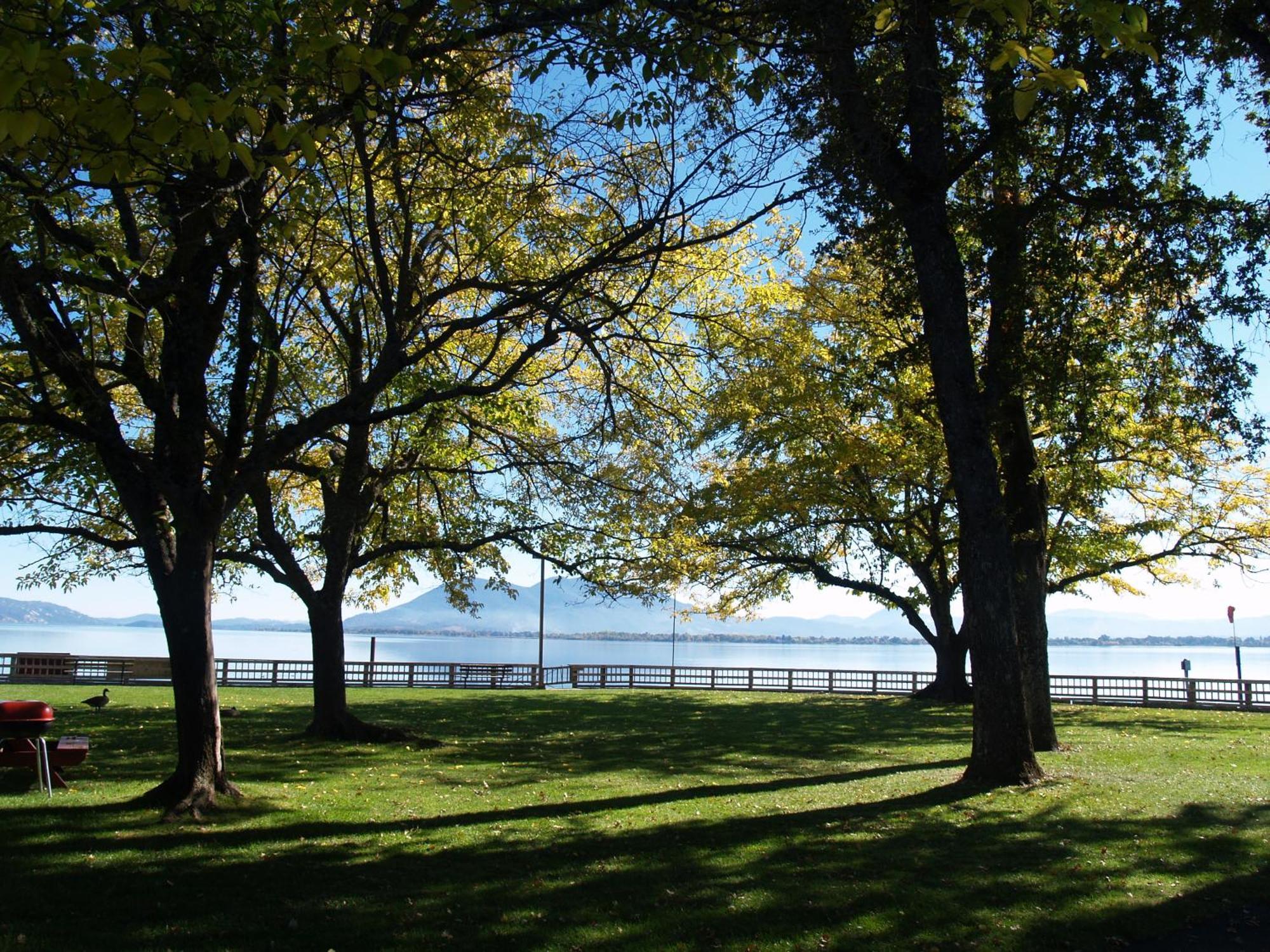 Skylark Shores Resort Lakeport Extérieur photo